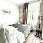 Heritage Stone 스플리트