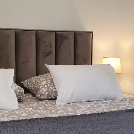 Heritage Stone 아파트 *