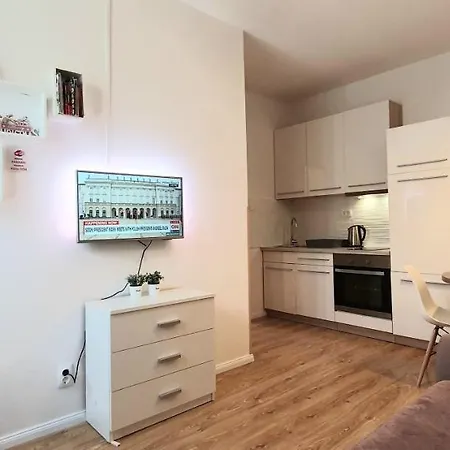 Heritage Stone 아파트 *