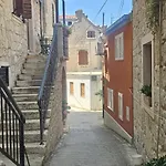 شقة Heritage Stone سبليت