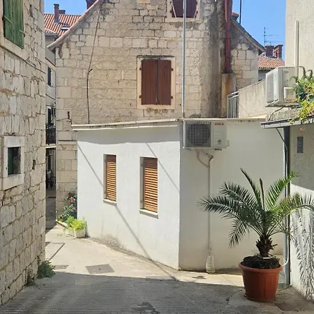 Heritage Stone Lägenhet