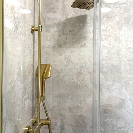 Apartment Heritage Stone *